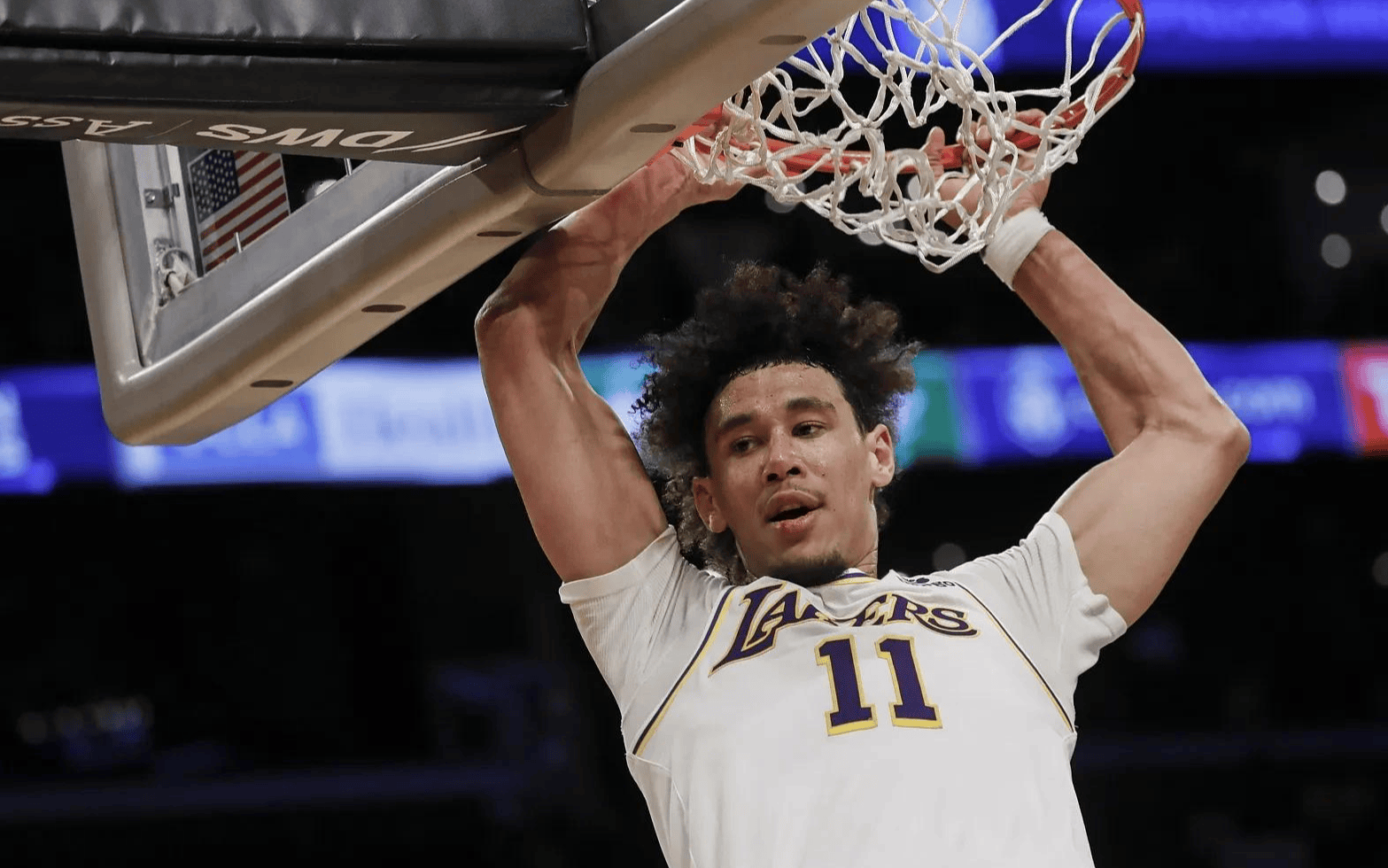 关键时刻纽约尼克斯手感冰凉——法国杯节点到来，更衣室稳定，赛季目标并未改变(寒武纪近40亿元定增完成)-jiuyou